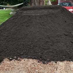 NEED TOPSOIL? 12 yards 3-way topsoil