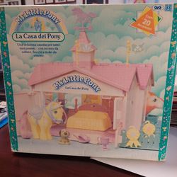MLP Italian Show Stable Playset 