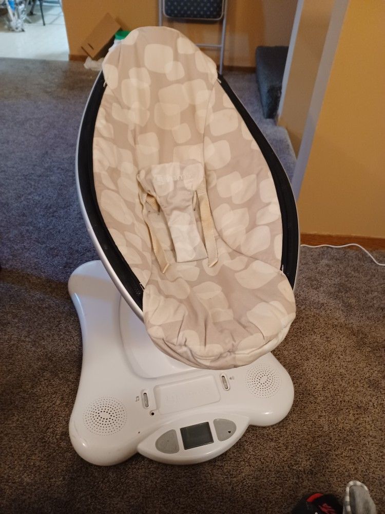 Mamaroo Swing 