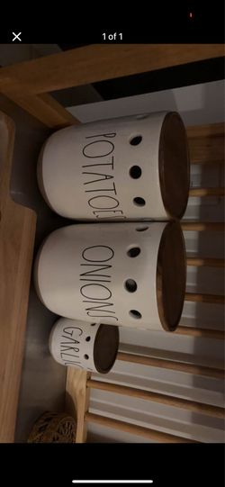 Rae Dunn jars