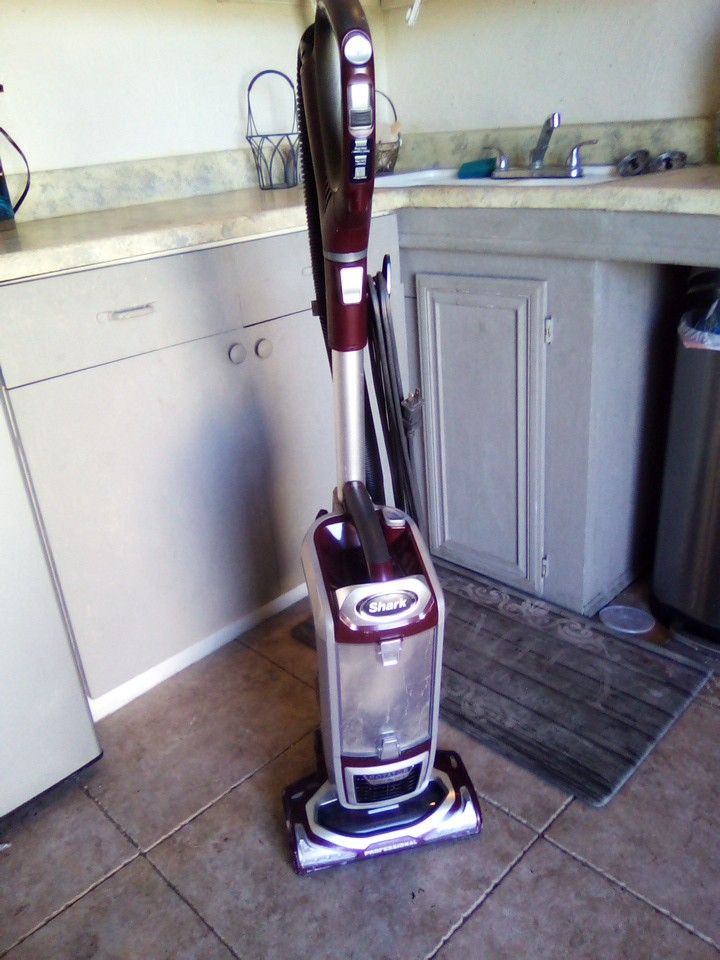Shark Pro Vacuum *PRICE DROP*