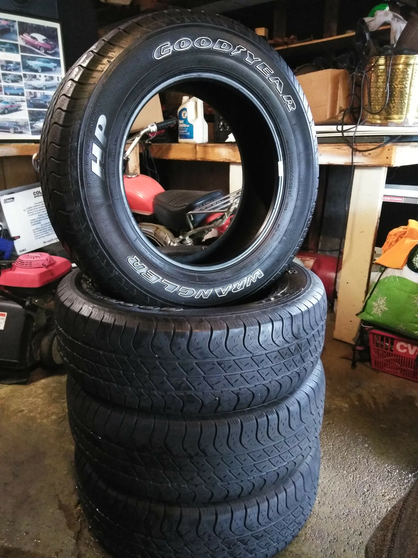 235/65/R17 Goodyear wrangler HP ..white letters for Sale in Cleveland, OH -  OfferUp