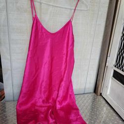 Women's Clothes Size XL ( Some Are New ) All For $5