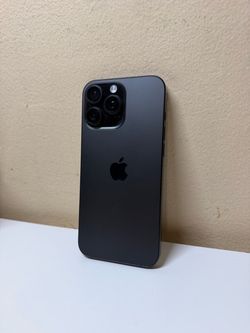 iPhone 16 Pro Max 256GB Factory Unlocked – 93% Battery Health – Excellent Condition