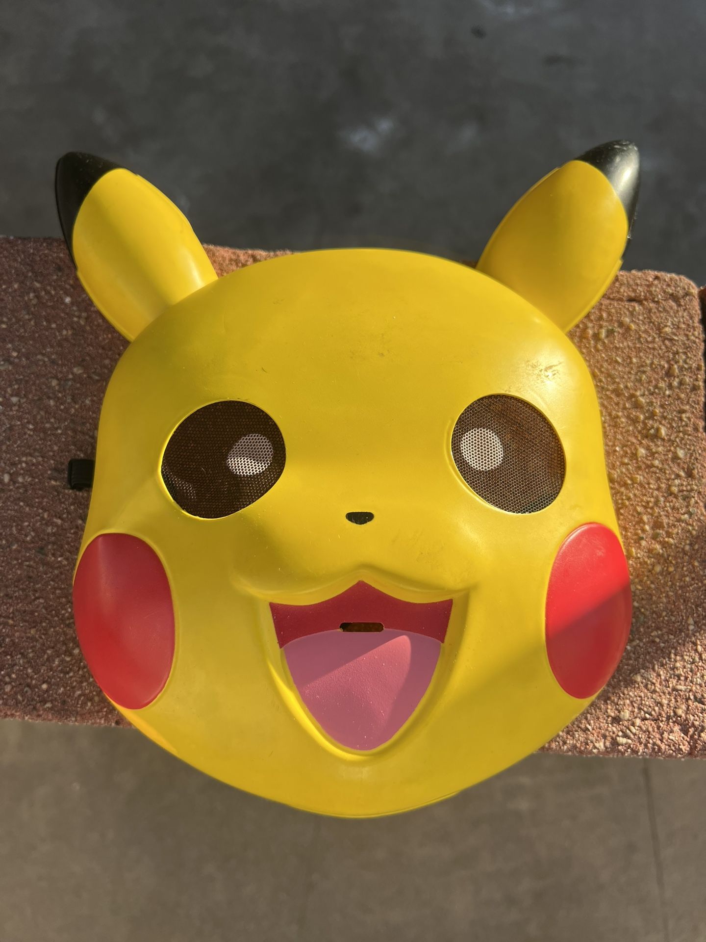 Pokemon Pikachu Mask