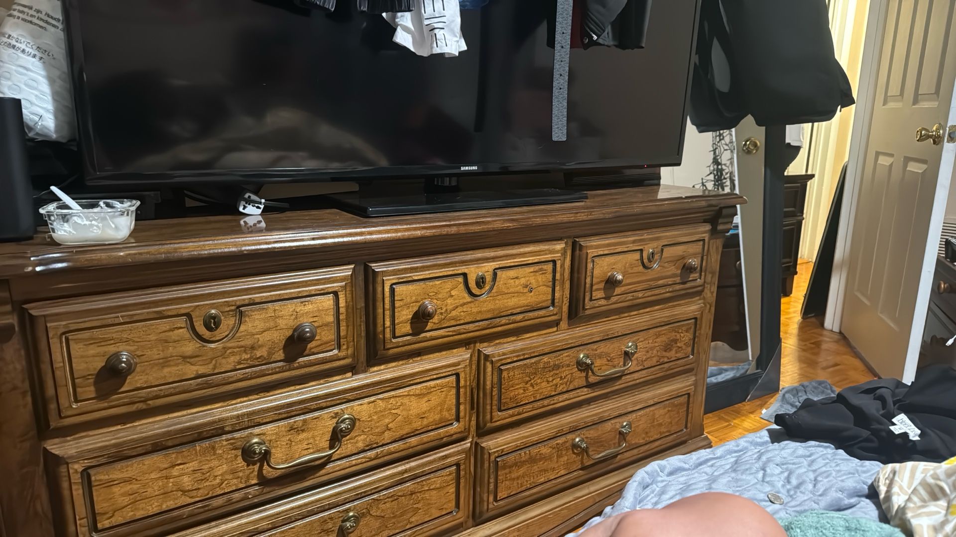 Dresser