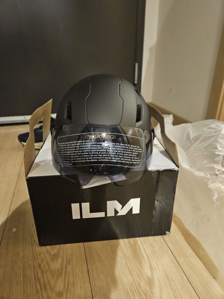 ILM Adult Bike Helmet (S/M Size) with USB Rechargeable LED Front