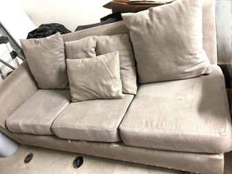 Sofa w/pull out bed