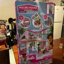 Barbie Malibu House Dollhouse Playset with 25+ Furniture and