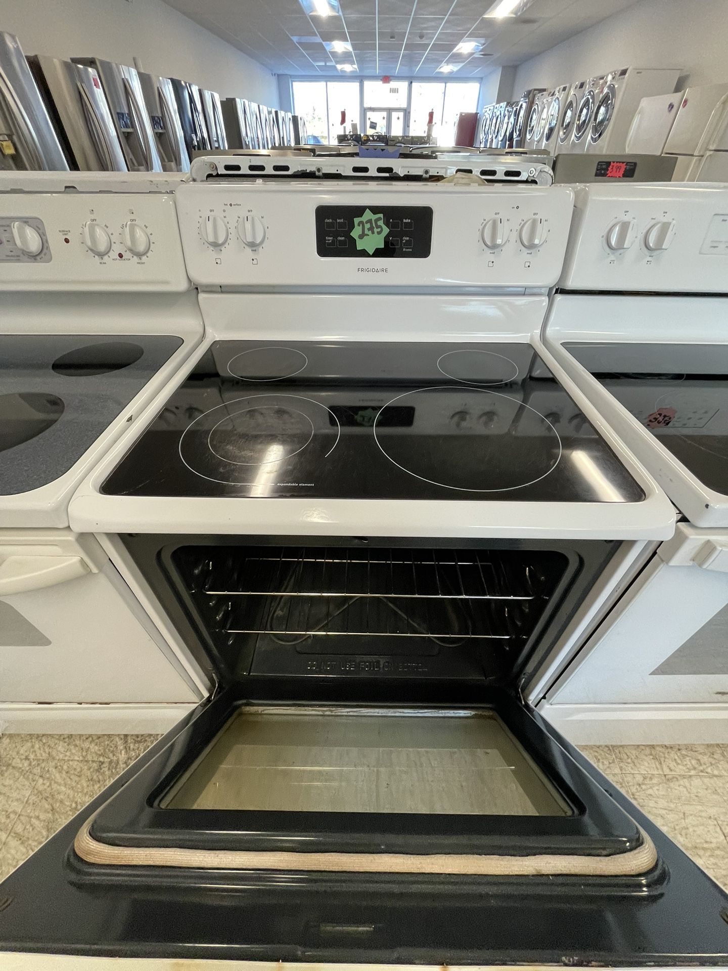 Frigidaire Electric Stove Used Good Condition With 90days Warranty 