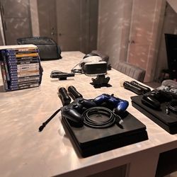  Pre Owned Ps4/VR Bundle
