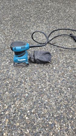 Makita BO4556 Finishing Sander