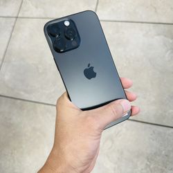 iPhone 16 Pro Max Unlocked