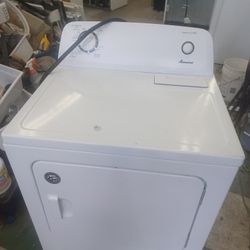 Amana Heavy Duty Electric Clothes Dryer  90 Day  Warranty  Plus $25 Local Delivery 