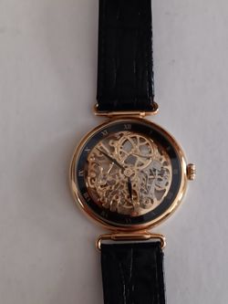 Vintage Watch. Classic wind up watch. Not working.