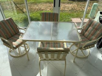 Patio set