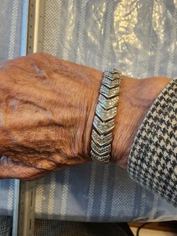Mens 26 grams stainless steel diamond bracelet