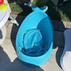 Skip Hop Bath Tub