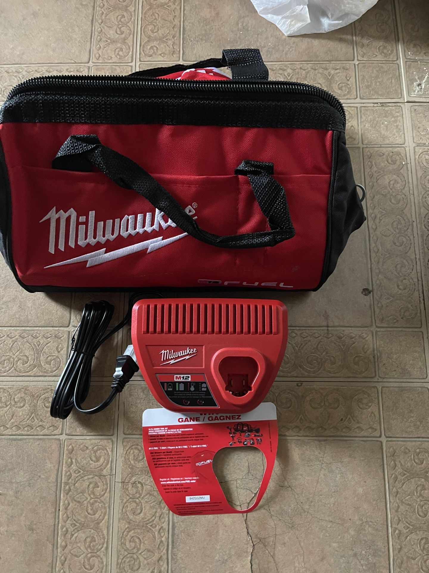 Milwaukee 12 Volt New And Tool Bag