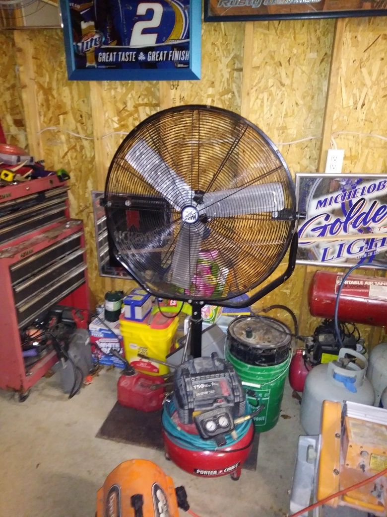 Maxx air fan