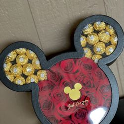 Mickey Mouse Flower Box Roses 