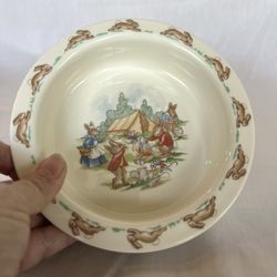 Vintage Royal Doulton Bunnykins Bowl