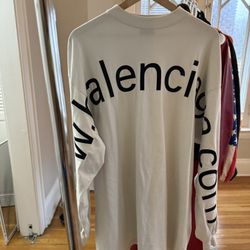Balenciaga T
