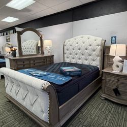 $39 Down Finance Bedroom Set Queen Bed King Bed Mattres Reclining Sofa and Loveseat Sectional Sleeper Dining Table 