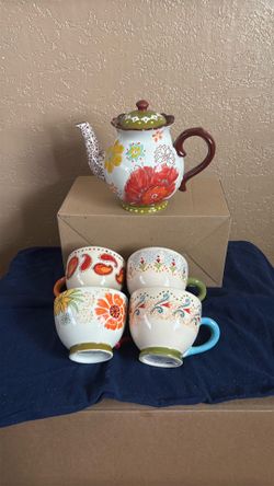 Ashland Tea 🫖 set *never used* move out sale!