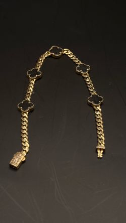 14kt Cuban Van Cleef Bracelet