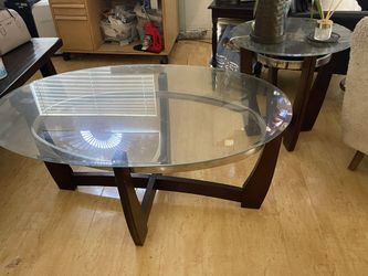 Contemporary Table Set