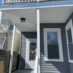 Exterior  Painter.