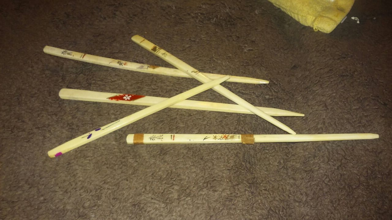 Chop sticks