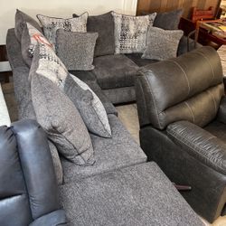 Brand new sectional, 1299