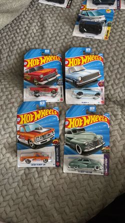 Hot wheels Chevy lot