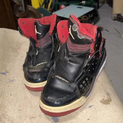  Nike Air Jordan SC-1 538698-012 Black/Gym Red/White Basketball Men's Shoes Size 4 Y