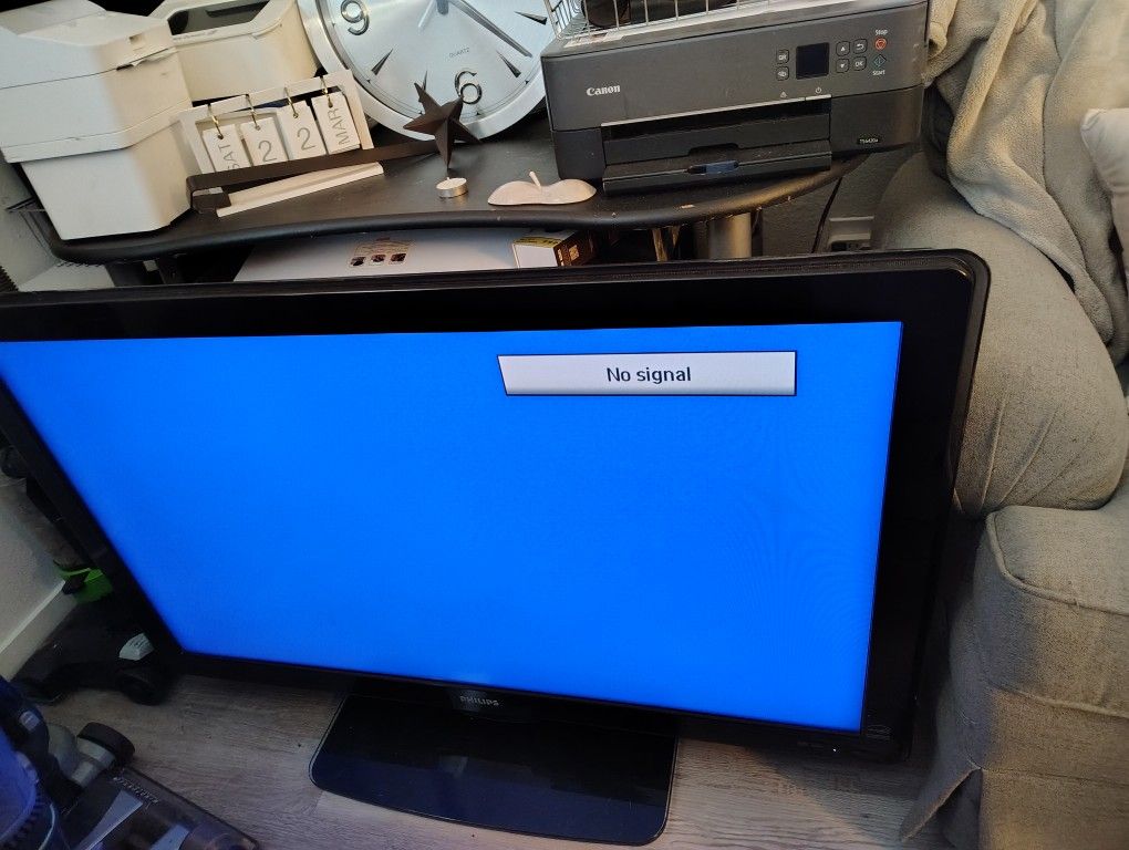 45in Flat Screen TV