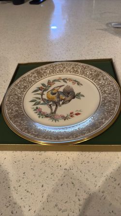 Boehm Decorative Collector Plate with Bird Design