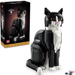 LEGO Ideas Tuxedo Cat - Building Set 21349 -BRAND NEW