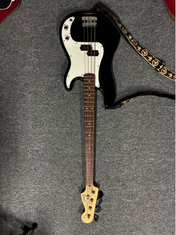 2007 Squier P-Bass