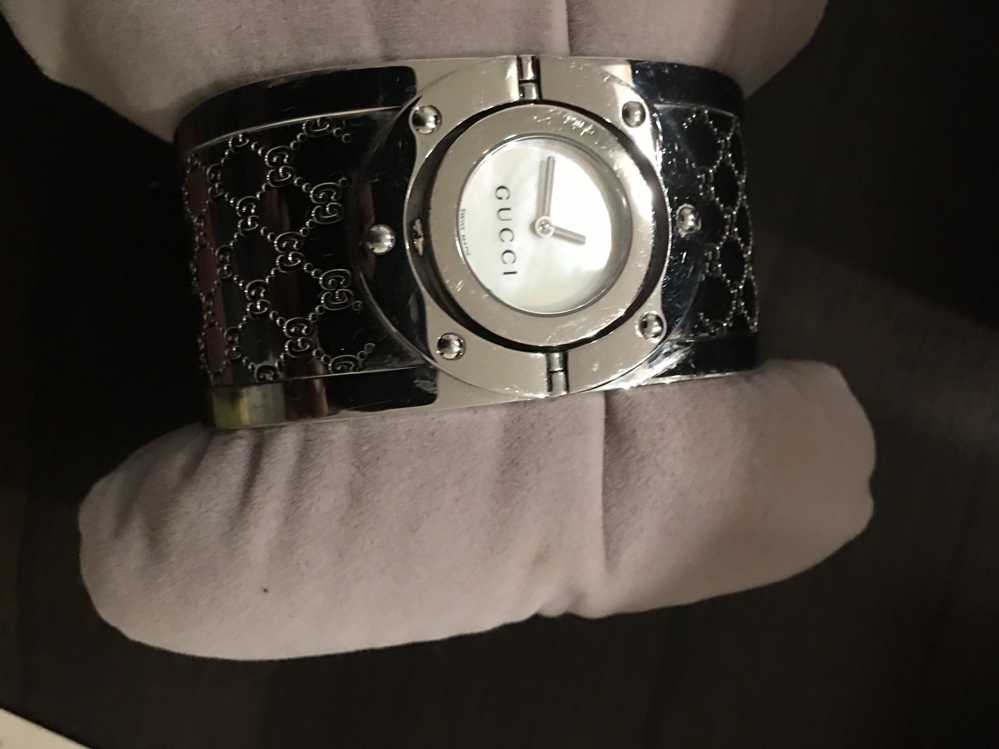 Authentic Gucci Bracelet Watch