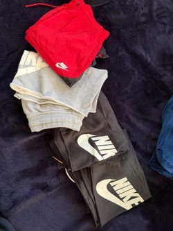Size M Nike shorts