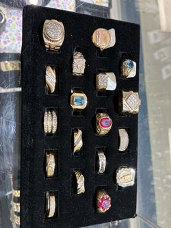 Men’s Gold rings