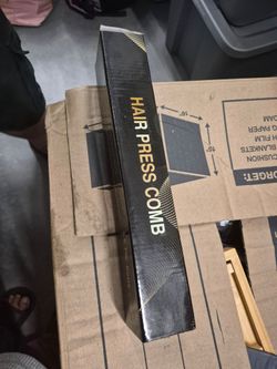 Hair Press Comb in Box