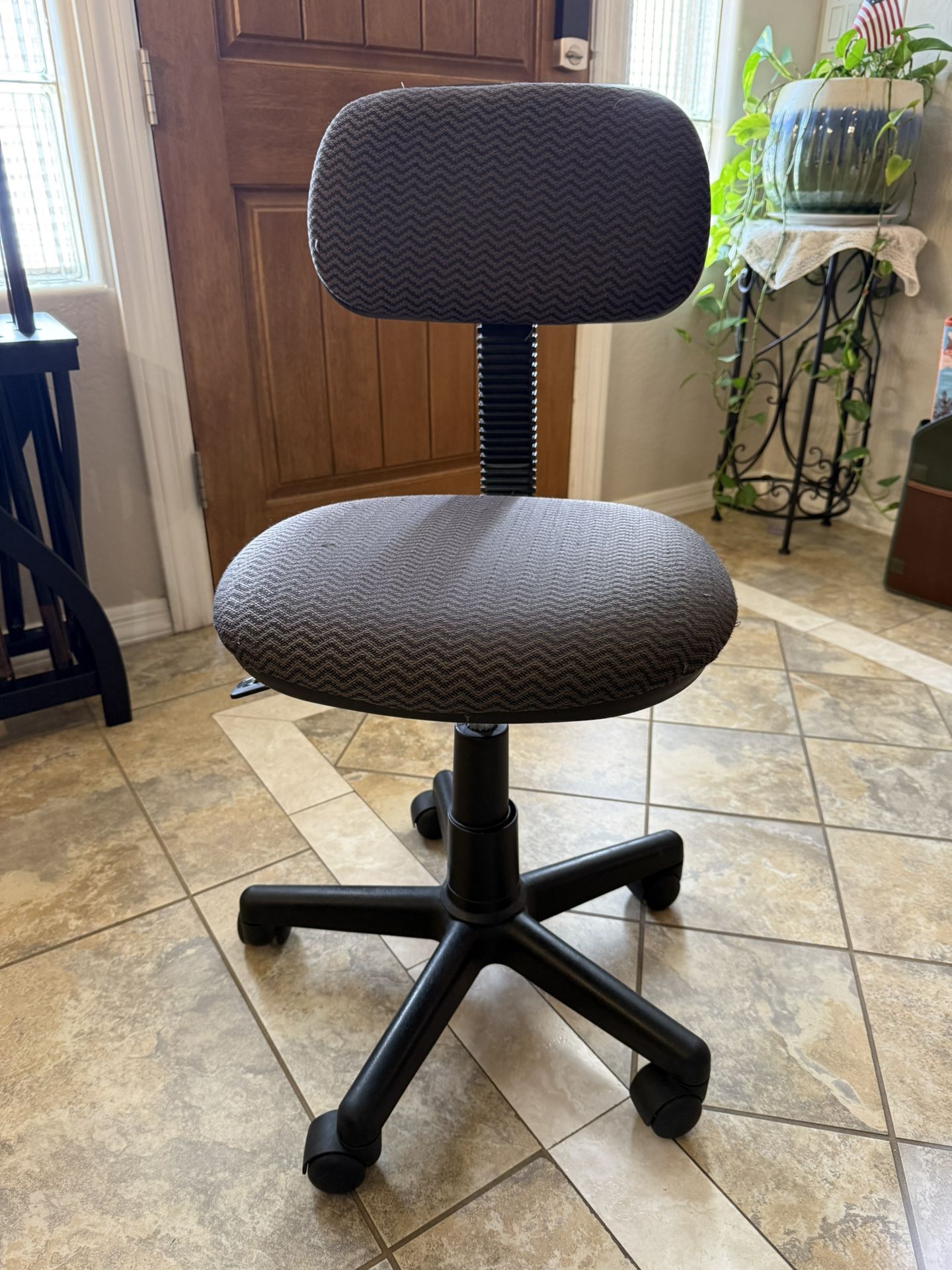 Adjustable Rolling Office Chair