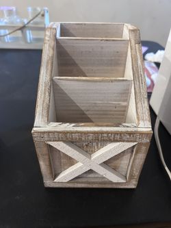 Mail Holder