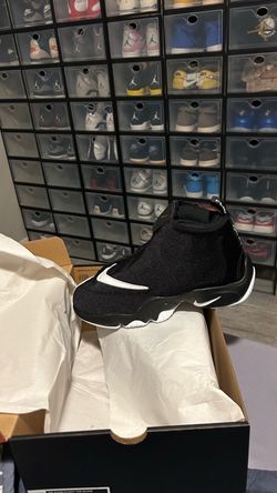 Air Zoom Fight, The Glove