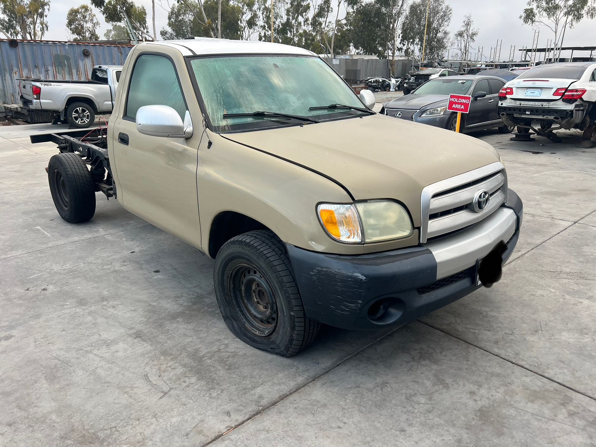 2004 Toyota Tundra For Part