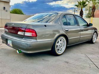 1999 Infiniti I30