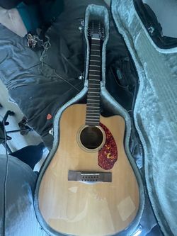 Fender 140sce/n 12 string guitar with case
